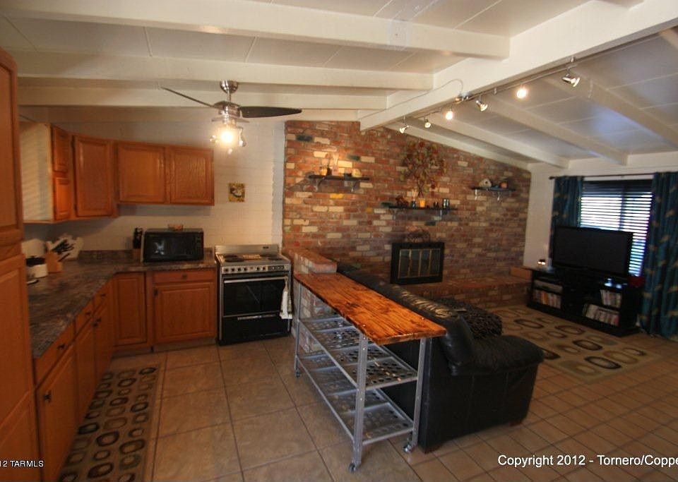 1st image of 649 W La Pasadita St