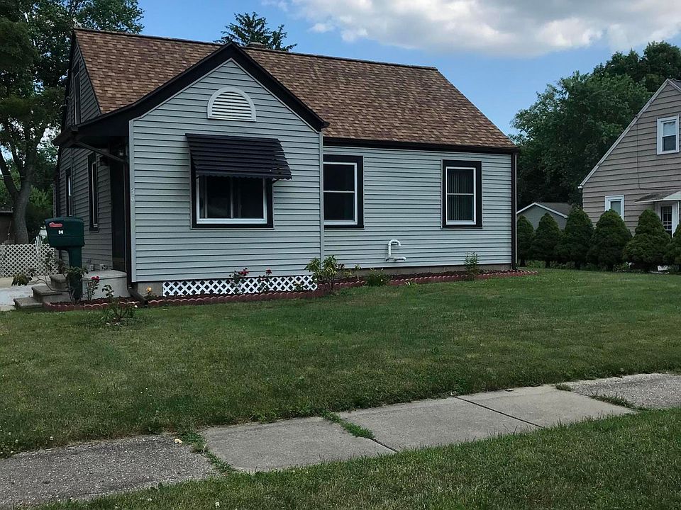 1st image of 36 32nd St N