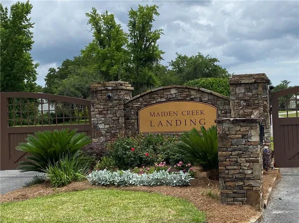 101 Ocean Breeze Dr #52, Waverly, GA 31565