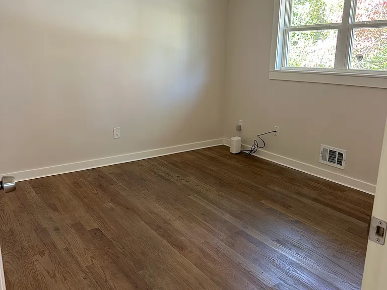 2745 Sylvan Rd #1 — Photo 8