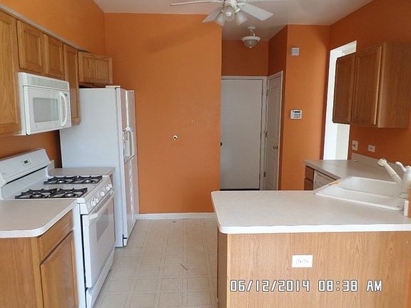 4th image of 811 Mesa Dr