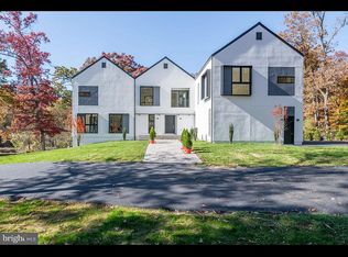 4400 Olley Ln, Fairfax, VA 22032