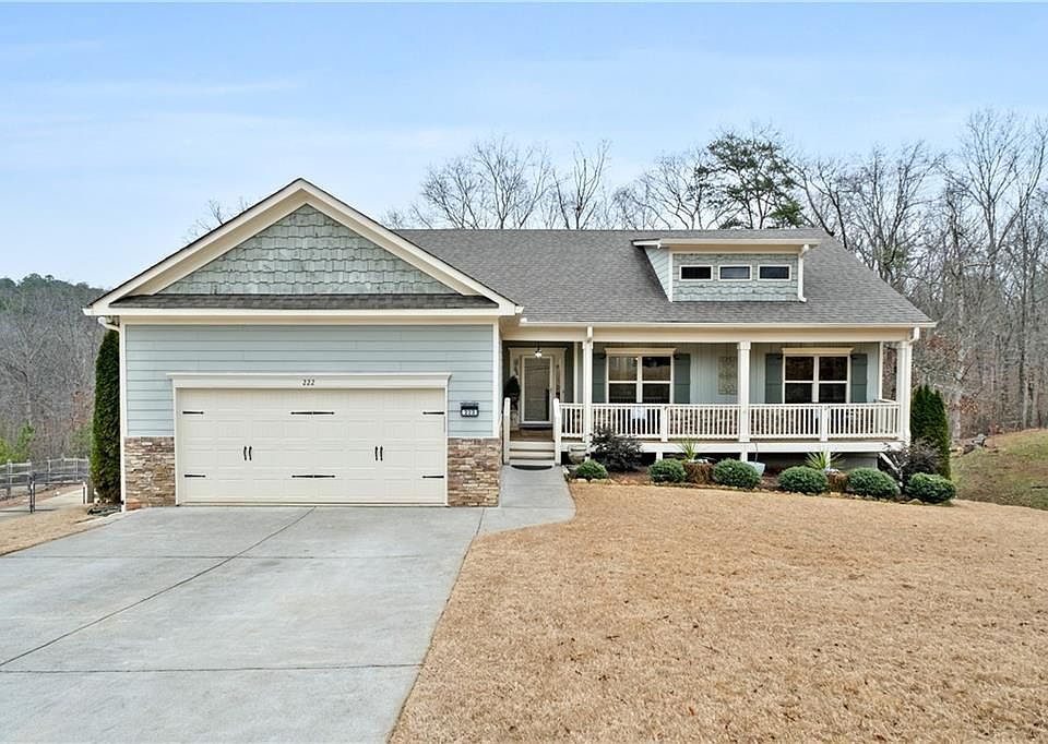 1st image of 222 Woods Cir