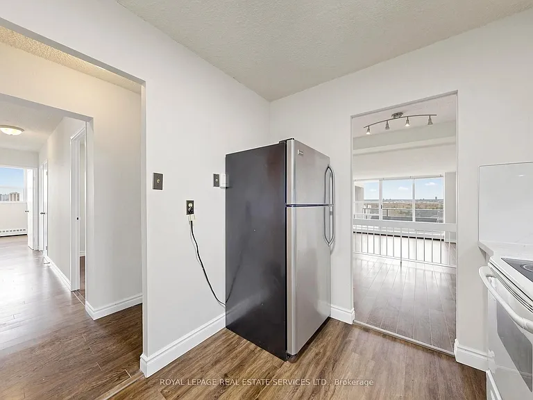 4091 Sheppard Ave E #2101 — Photo 22