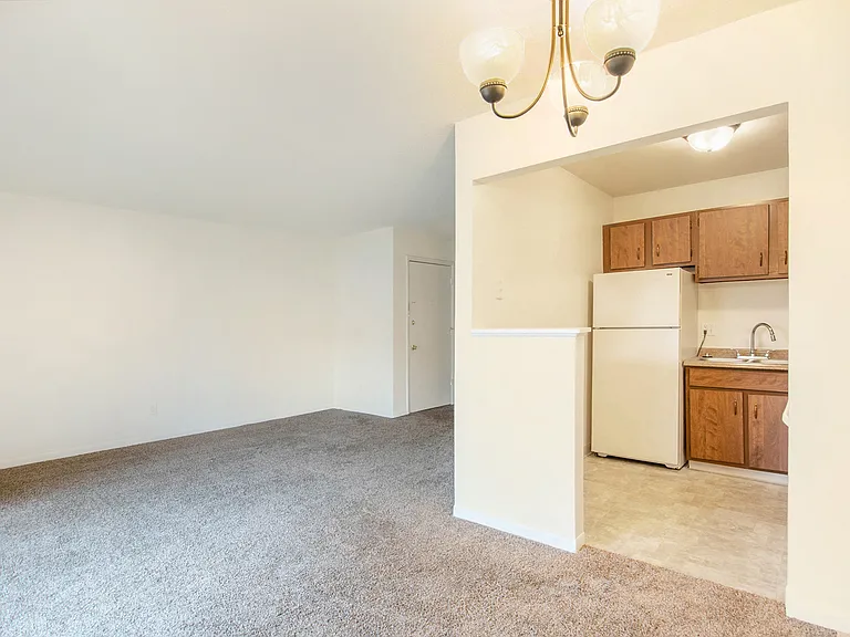 Windridge Apartments — Photo 40