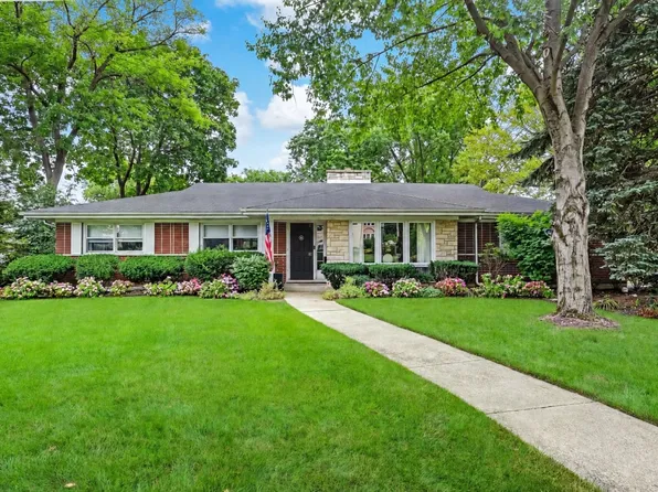 443 Blackstone Ave, La Grange, IL 60525