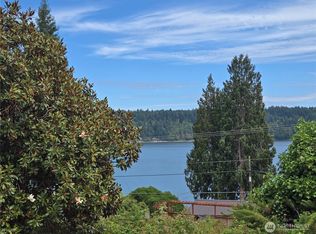 5560 Ocean View Blvd NE, Bremerton, WA 98311