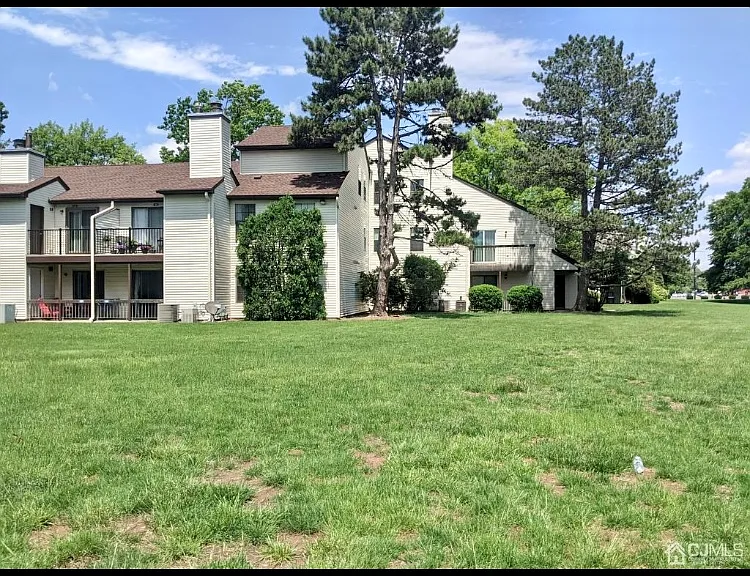 106 Woodbridge Commons Way #106 — Photo 9