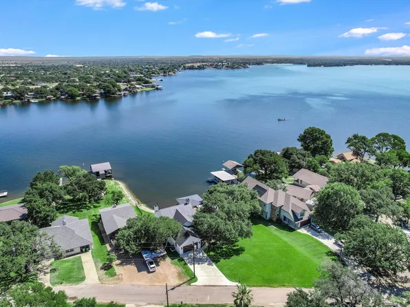 2605 Belaire East Lane, Granite Shoals, TX 78654