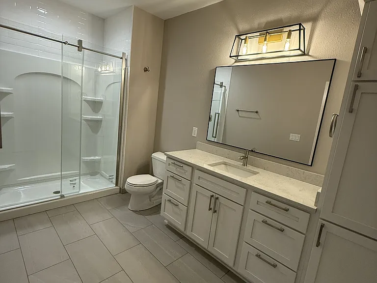 2101 W Mill Rd #203 — Photo 4