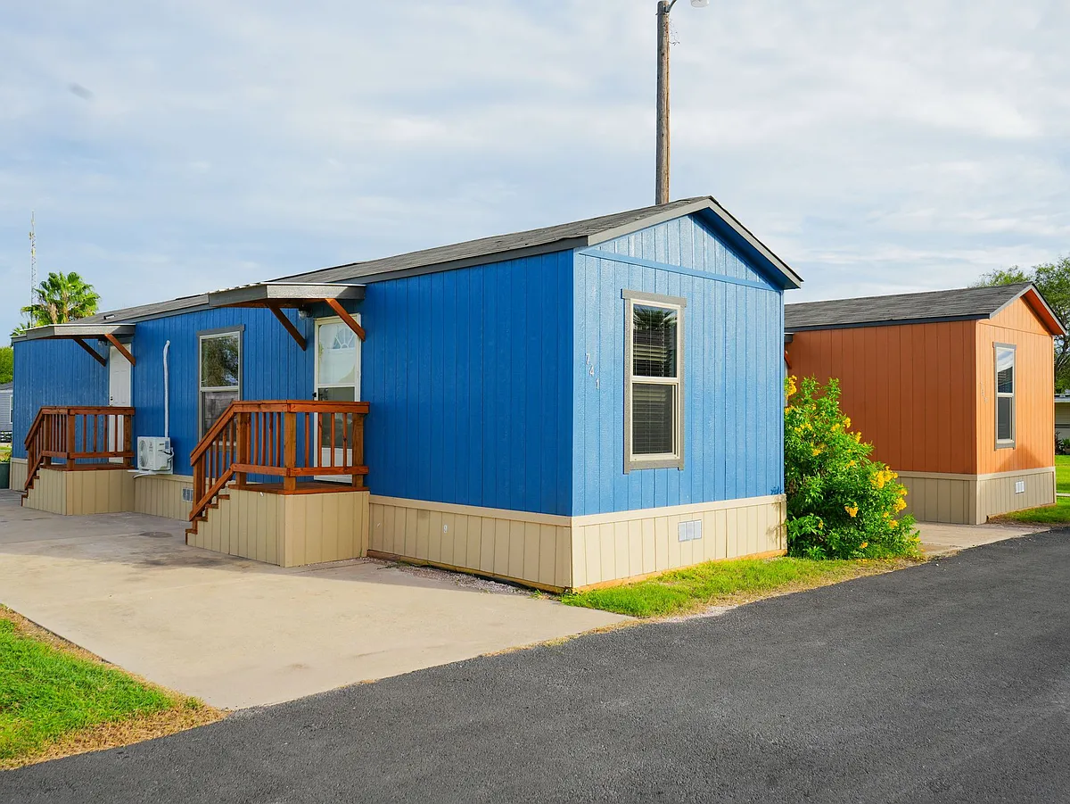Building Photo - 2901 E Highway 107