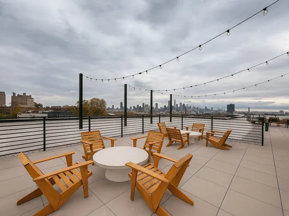 499 Communipaw Avenue image 9 of 10