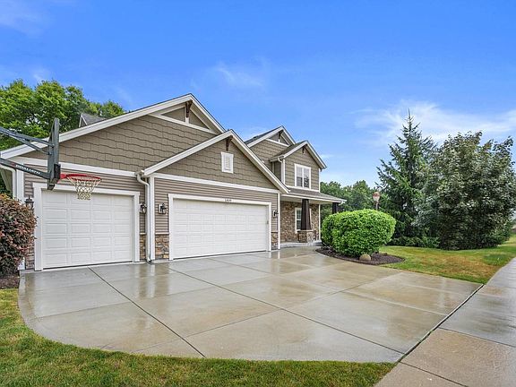 3rd image of 1809 Coldwater Creek DRIVE
