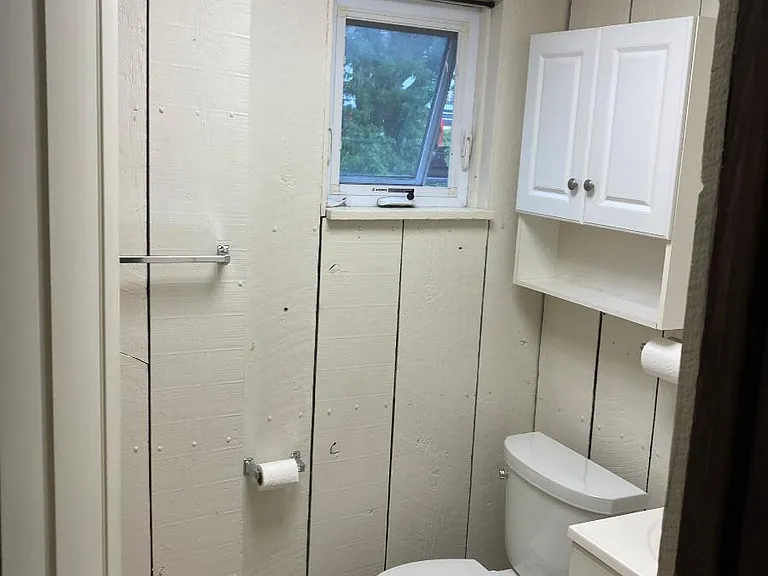 6 Bradley Ave #1 — Photo 5