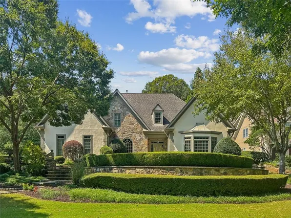 5318 Brooke Farm Dr, Atlanta, GA 30338