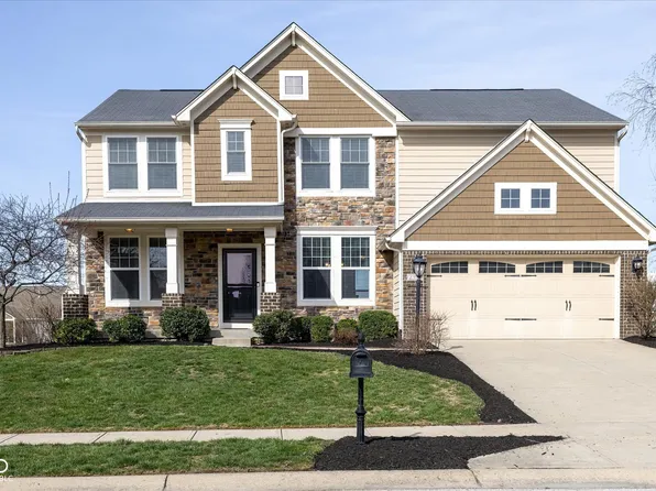 2394 Woodcreek Crossing Blvd, Avon, IN 46123