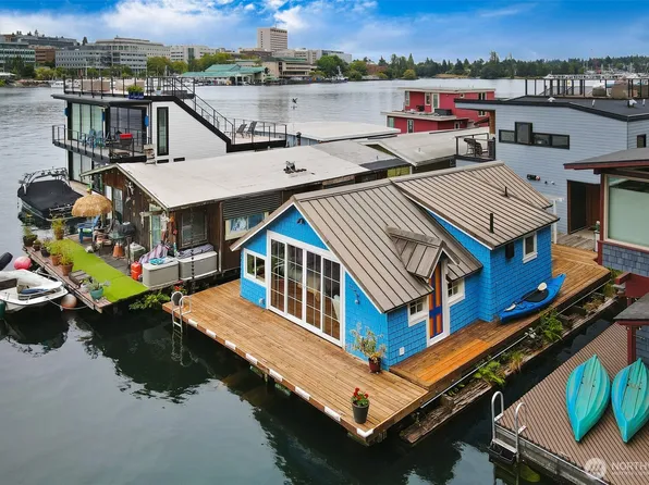 3146 Portage Bay Place E #B, Seattle, WA 98102