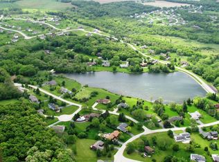 12788 Menominee Trl, Roscoe, IL 61073