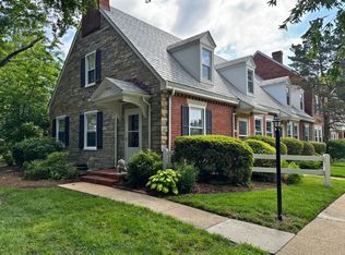 4139 36th St S UNIT 821, Arlington, VA 22206