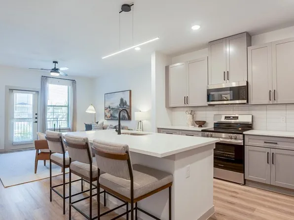 The Luxe at Lewisville | 55 + Active Adult