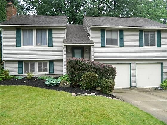1st image of 235 Oakhurst Dr