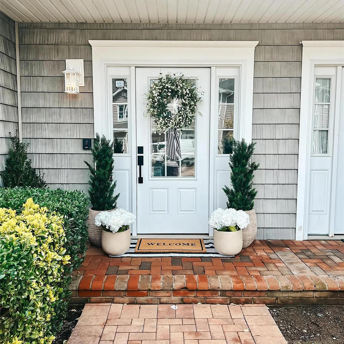 3 bed, 3.0 bath, 1946 sqft, $6,800 — Photo 1