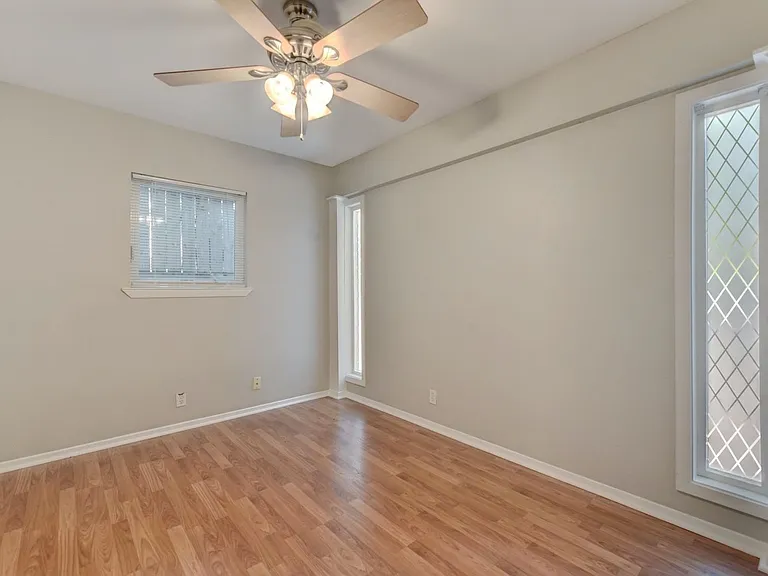 2712 Whitis Ave #A-C — Photo 34