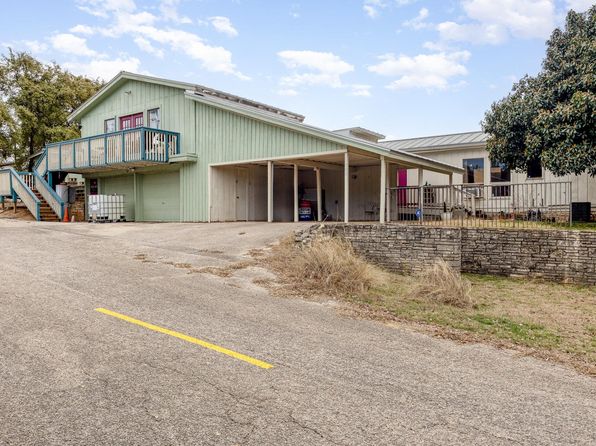 22101 400th Ave, Spicewood, TX 78669