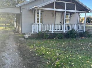 15 S 11th St, Perry, OK 73077