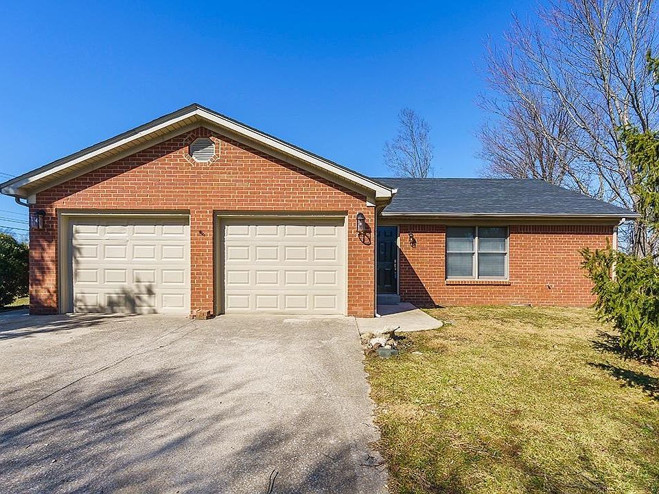 1st image of 207 Hollywood Ct