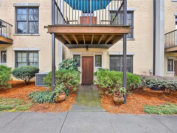 5th image of 108 Knob Hills Cir