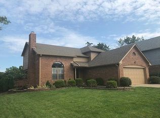 3068 Turkey Pen Dr, Greenwood, IN 46143