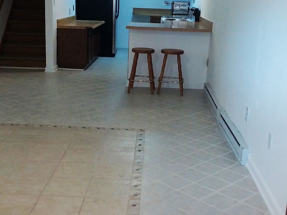Dining Room & Kitchen