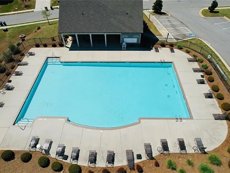 4570 Silver Oak Dr SW — Photo 32