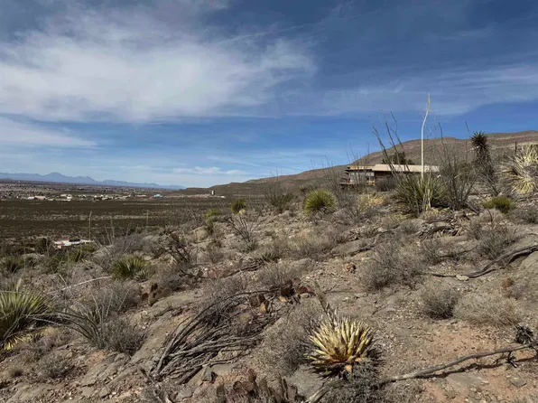 3515 Thunder Rd, Alamogordo, NM 88310