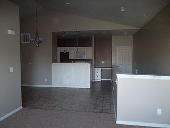 3rd image of 1467 W 110 N