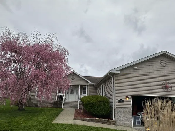 144 Hornor St, Lumberport, WV 26386