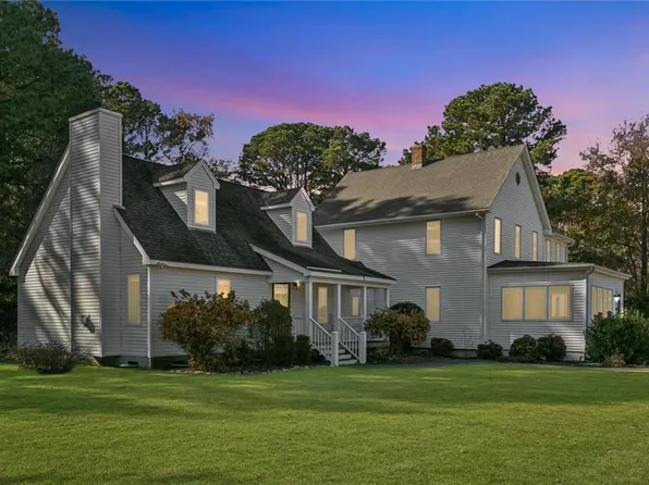 31 Moore Rd, Poquoson, VA 23662