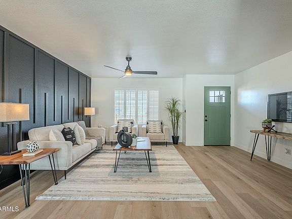 2nd image of 4910 W TOWNLEY Avenue #4910