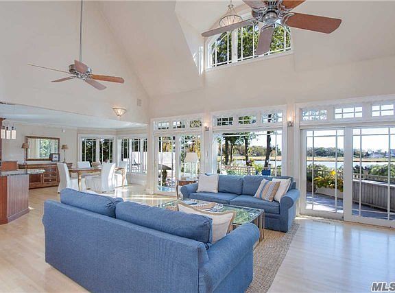 2nd image of 1635 Meadow Beach Ln