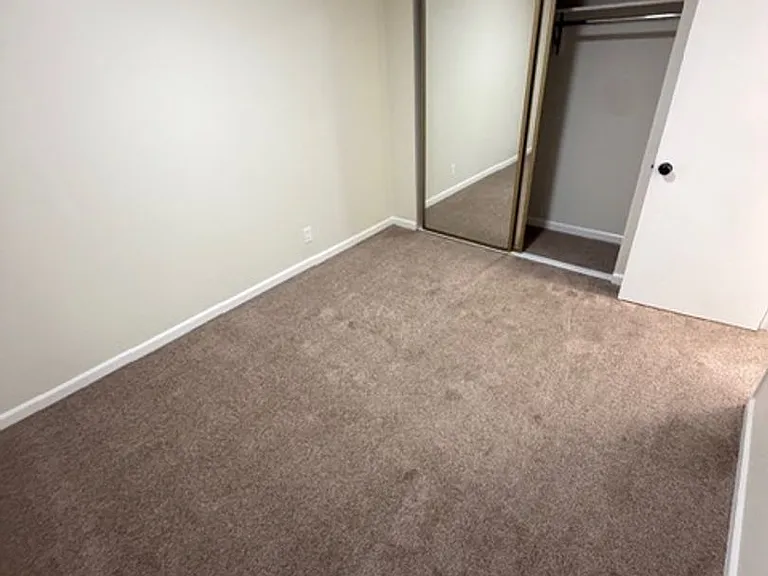 407 Fairmount Ave — Photo 13