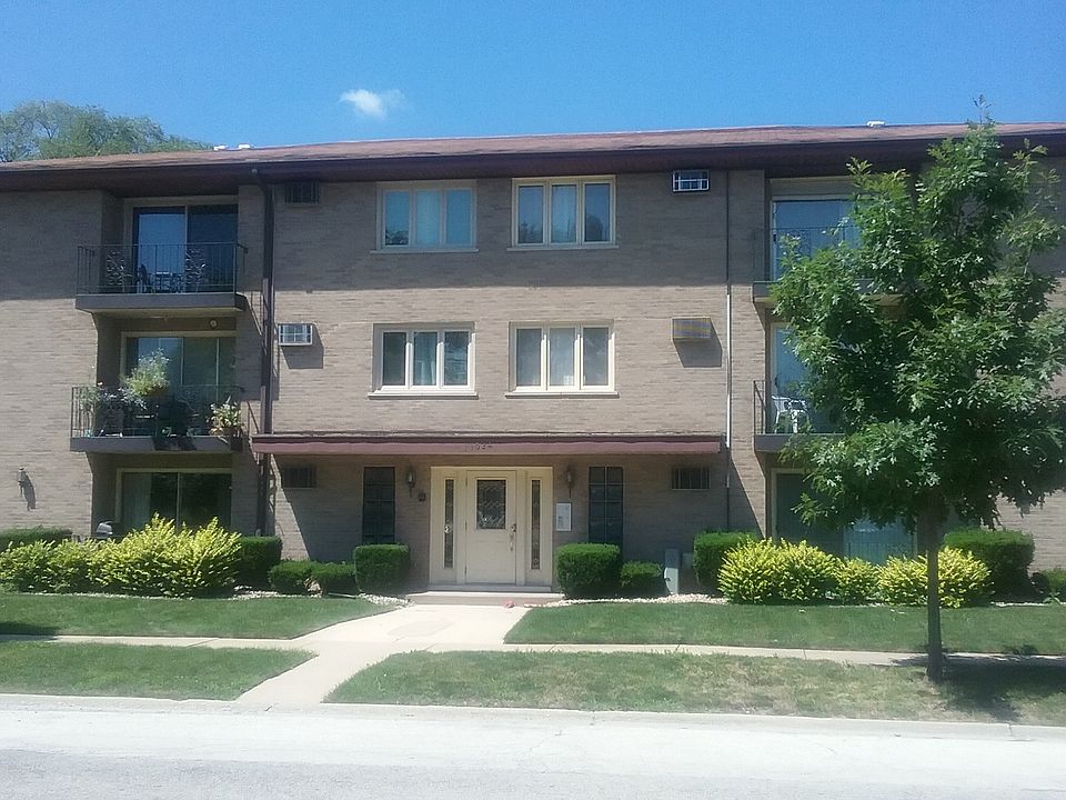 1st image of 11024 Kilpatrick Ave APT 1