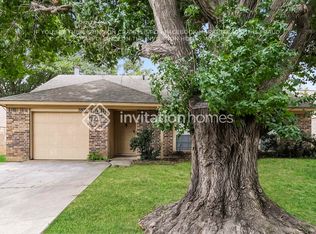 3809 Wooddale Ct, Grand Prairie, TX 75052
