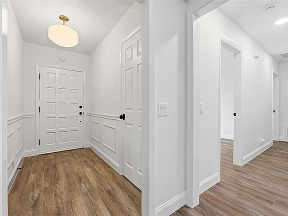 4th image of 205 WHITMAN ROAD
