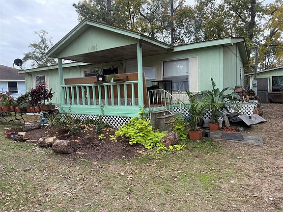 2nd image of 6002 Mohawk St