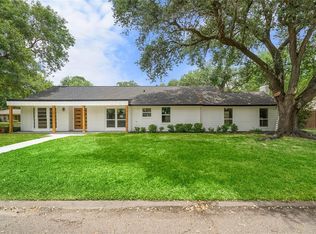 10613 Willowisp Dr, Houston, TX 77035