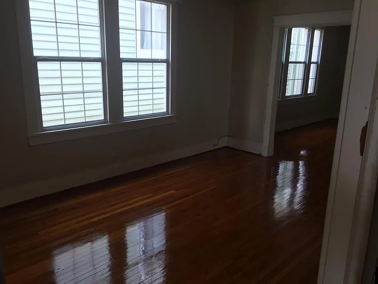 818 State St — Photo 13