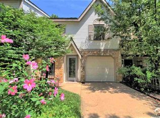 1423 Brighton Cir, Lawrence, KS 66049