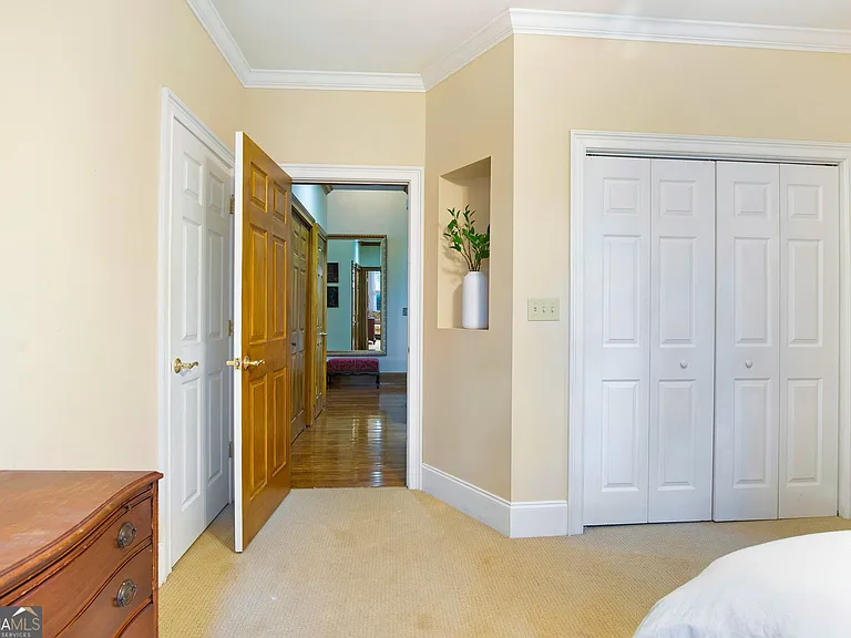 1060 Emerald View Dr — Photo 22