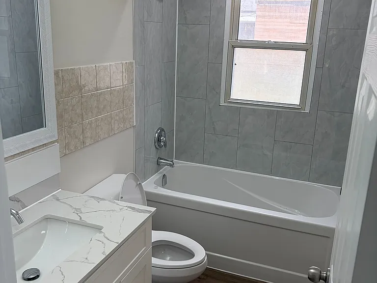 13 Ridgewood Ave #UPPER — Photo 5